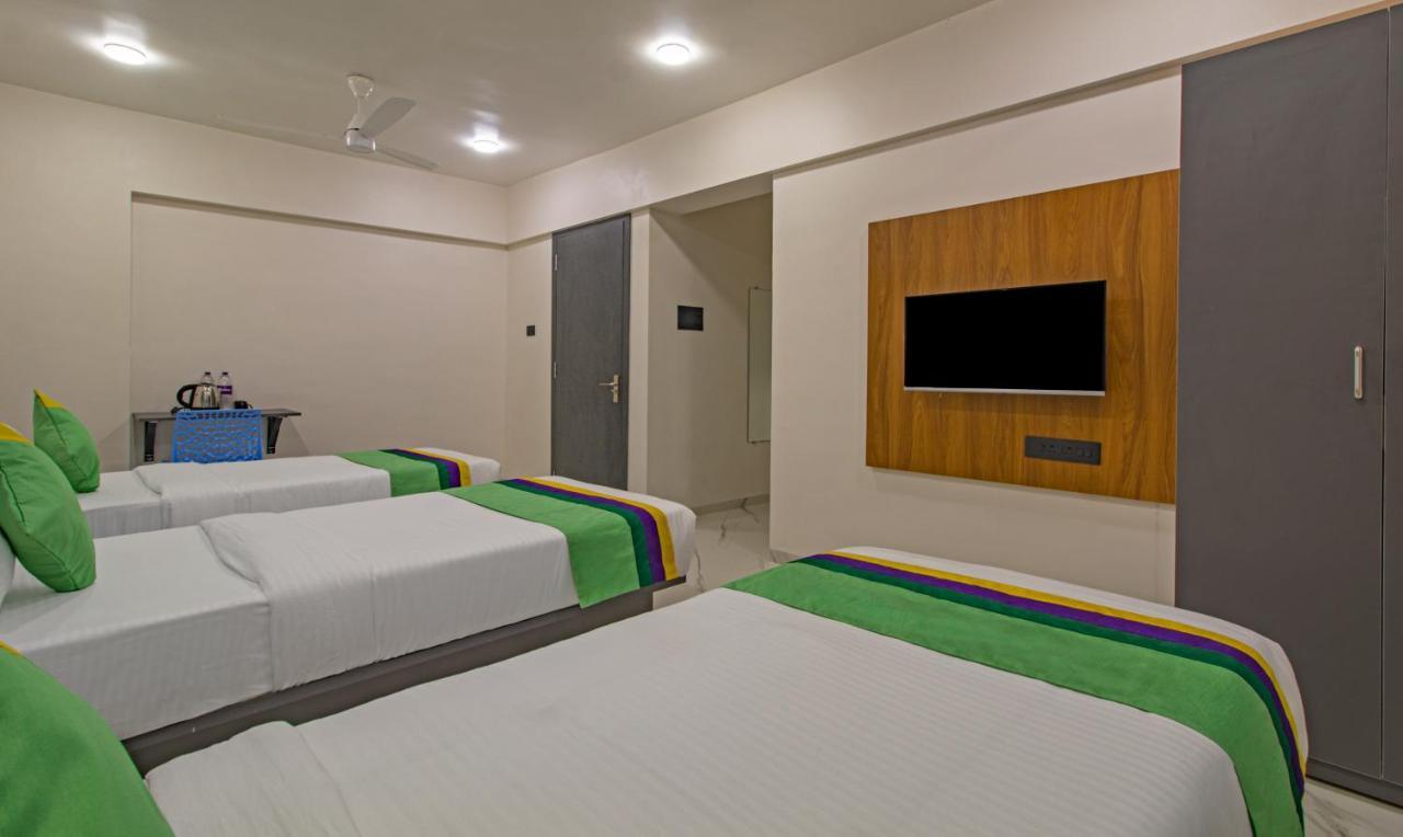 Treebo Atithi Comforts Inn Púna Kültér fotó